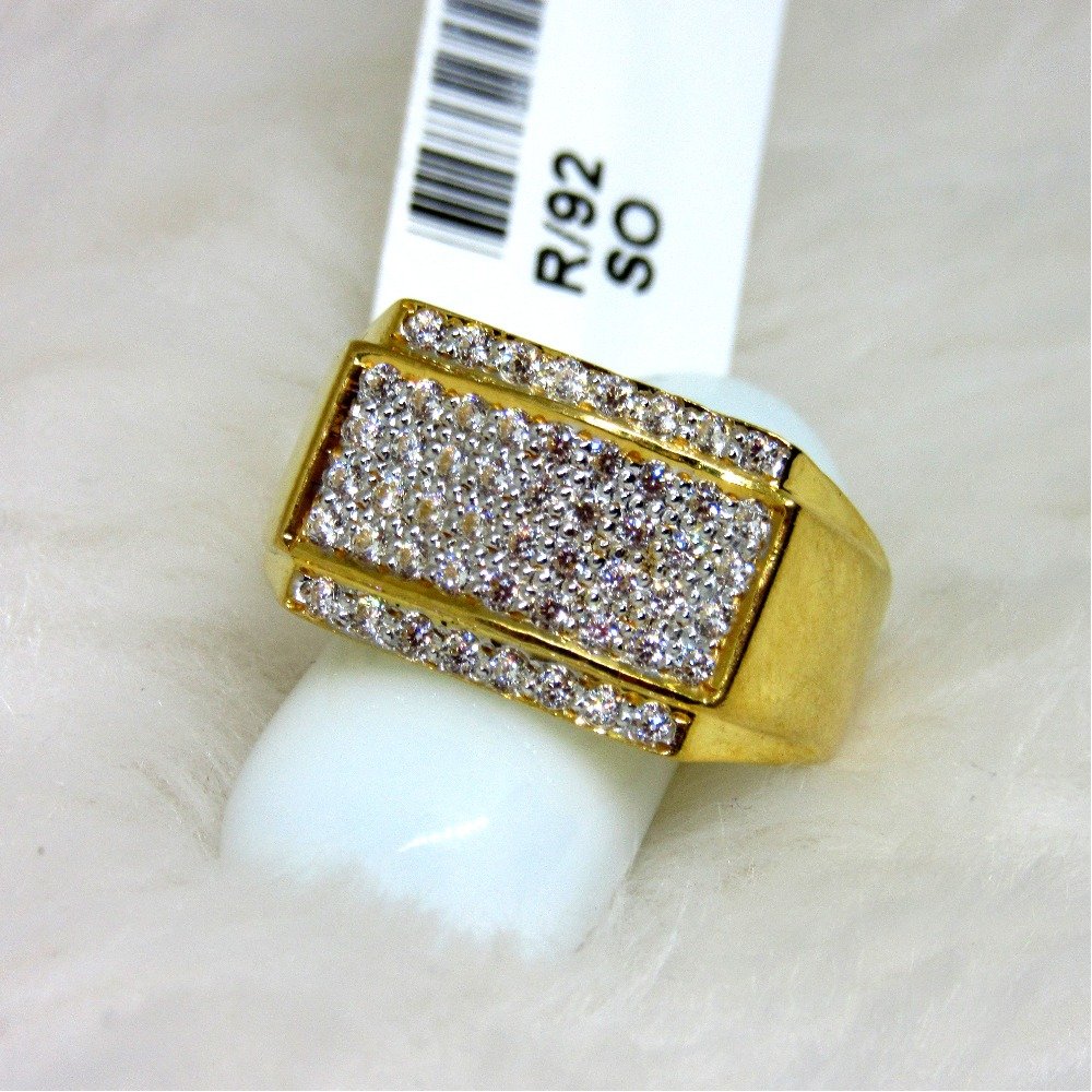 Gold cluster diamond Casting ring
