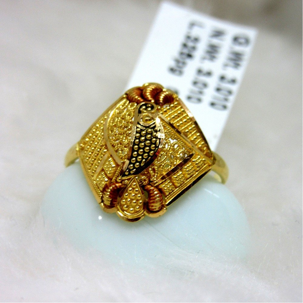 Gold hm916 culcutti ring