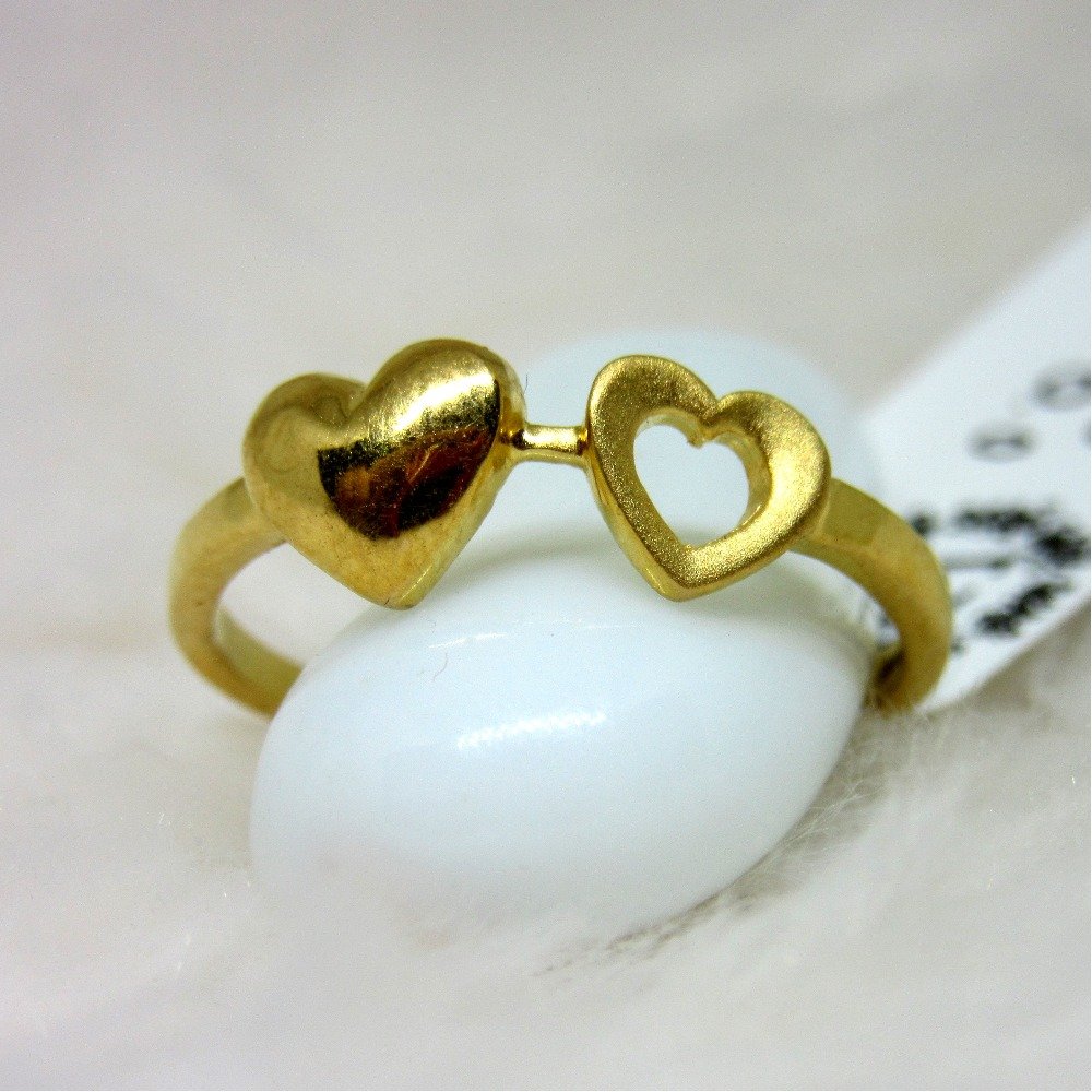 Gold twin hearts ring