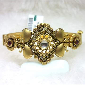 Gold antique jadtar kada by 