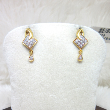 Gold Diamond Earring by 