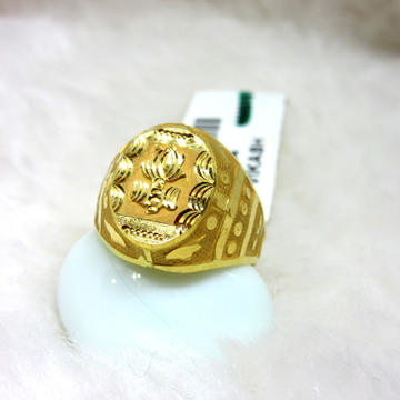 Gold classic gents ring by 