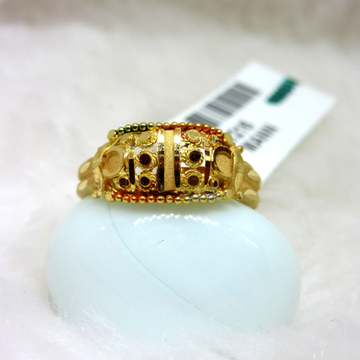 Gold Ladies Ring by 