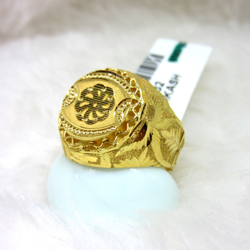 Gold classic gents ring by 