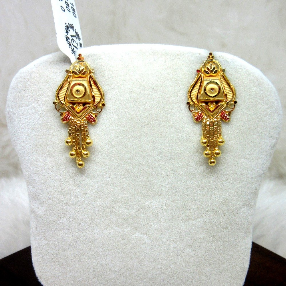 Gold classic earring