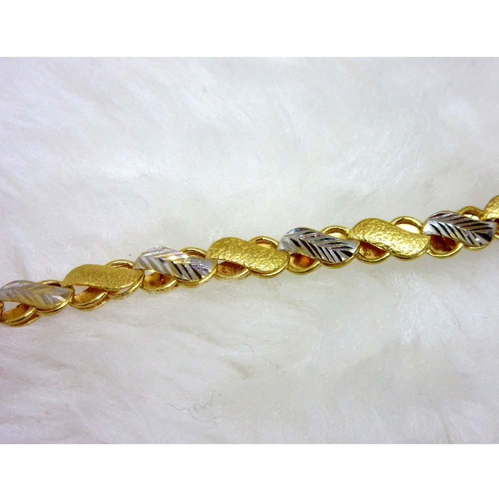 Gold light weight gents bracelet