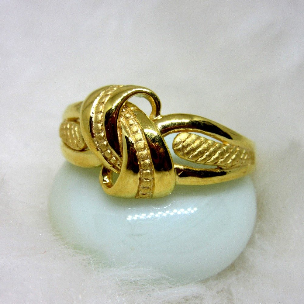 Gold unique ring