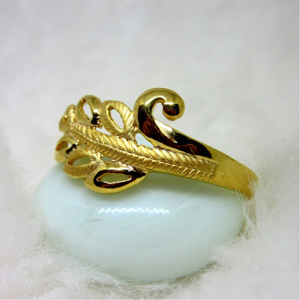 Casting peacock ring