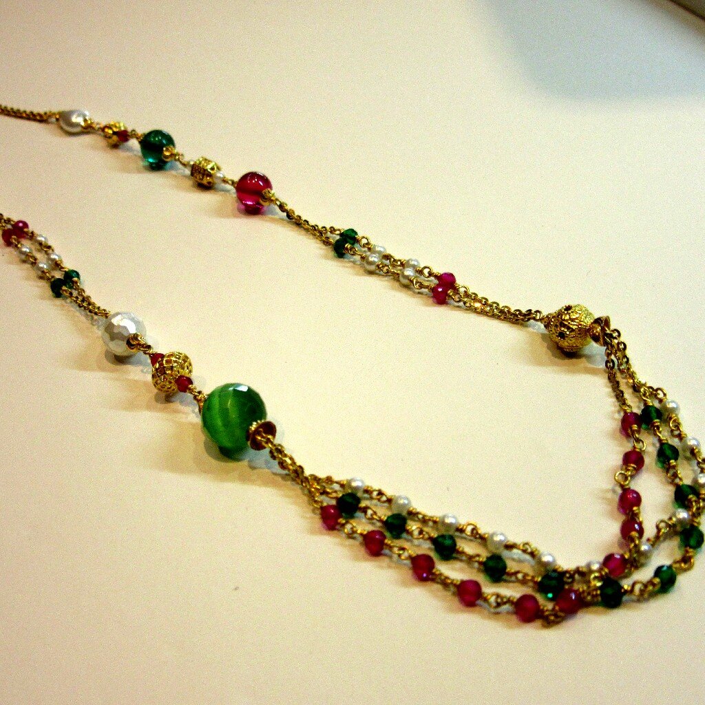 22k 916 Hallmark Antique Color Stone Mala