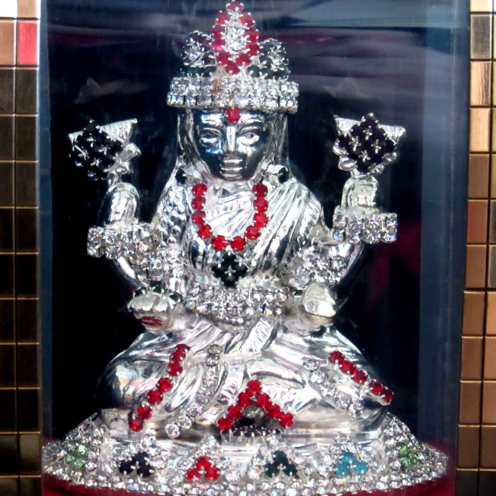 Silver shree lakshmi maa statue(murti) mrt-159