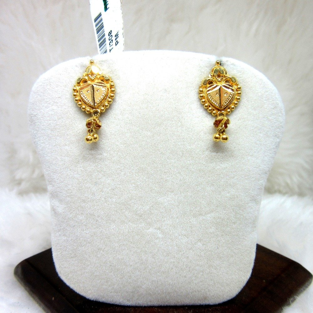 Gold Classic Earring