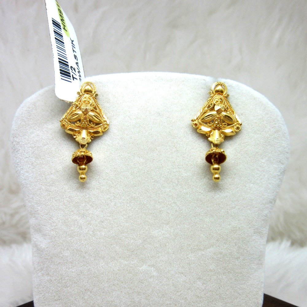 Gold Classic Earring