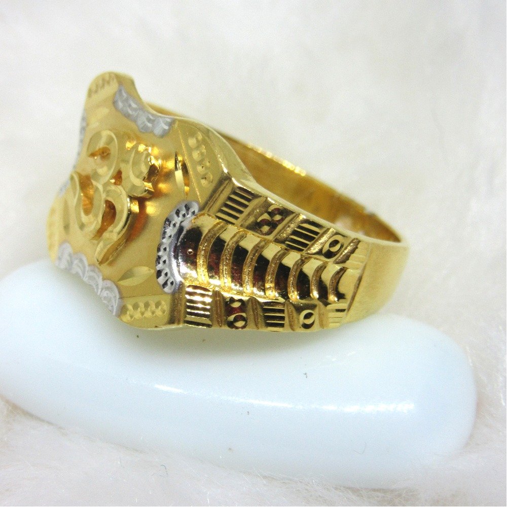 Gold casting om ring