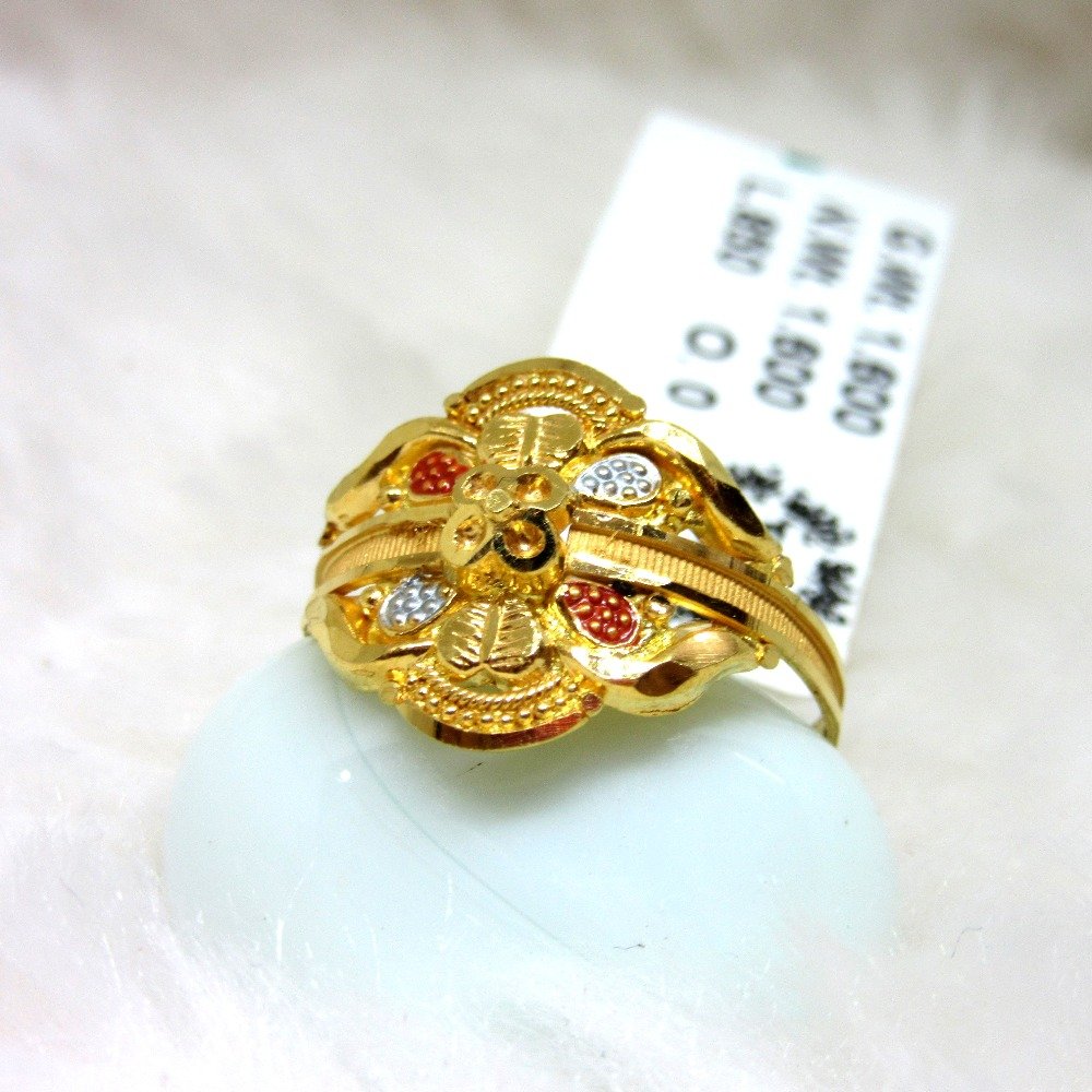 Gold Designer Ladies Ring