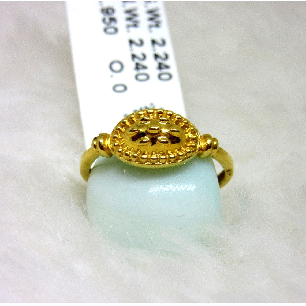 Gold Classic Ledies Ring