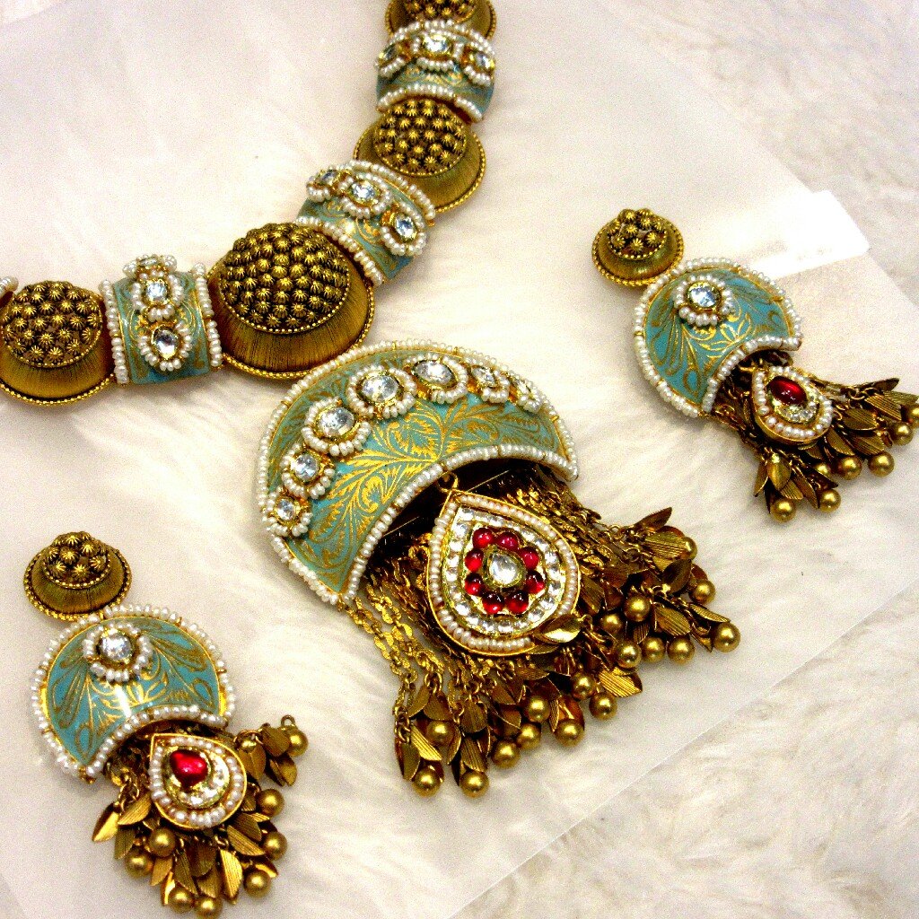 22k 916 Colorful Meena Antique Set