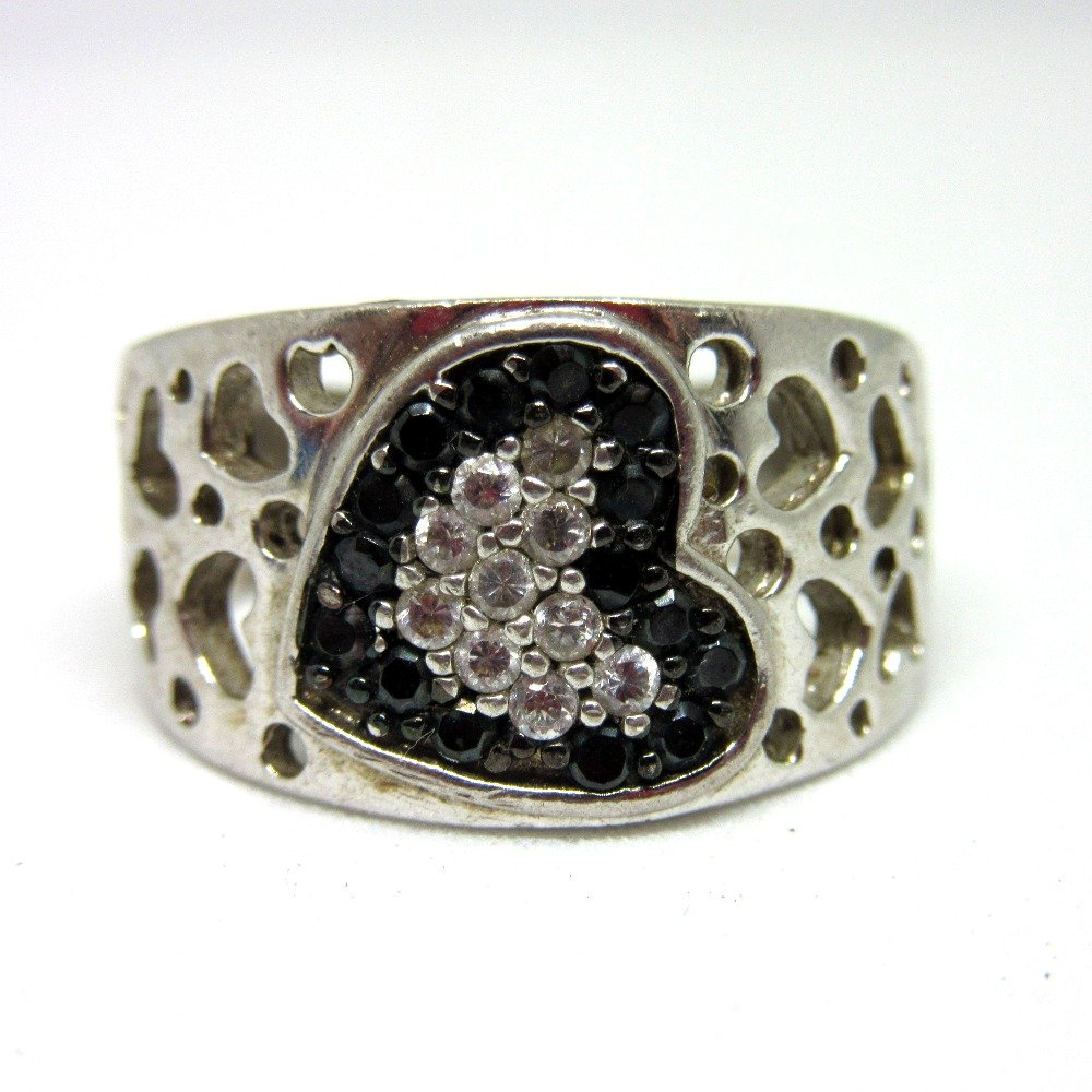 Silver 925 heart line black diamond band ring sr925-206