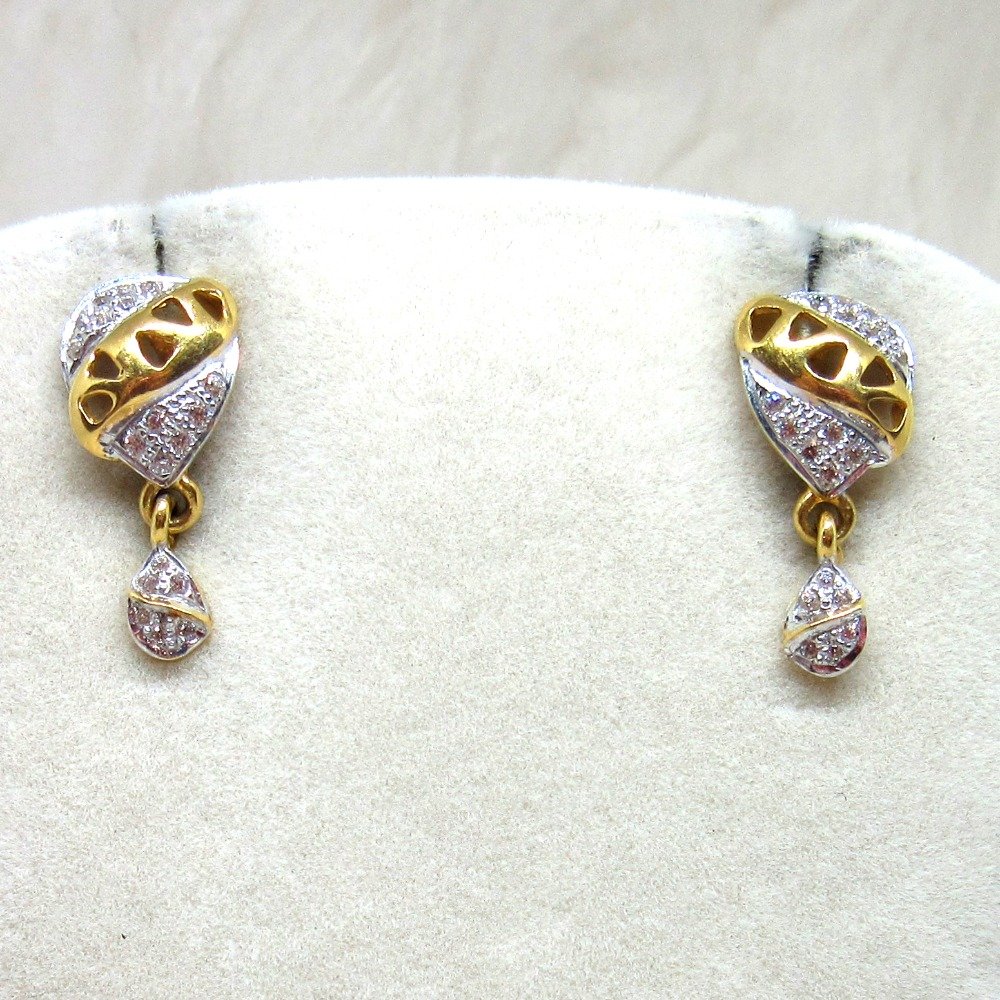 Gold Casting Micro Diamond Earring