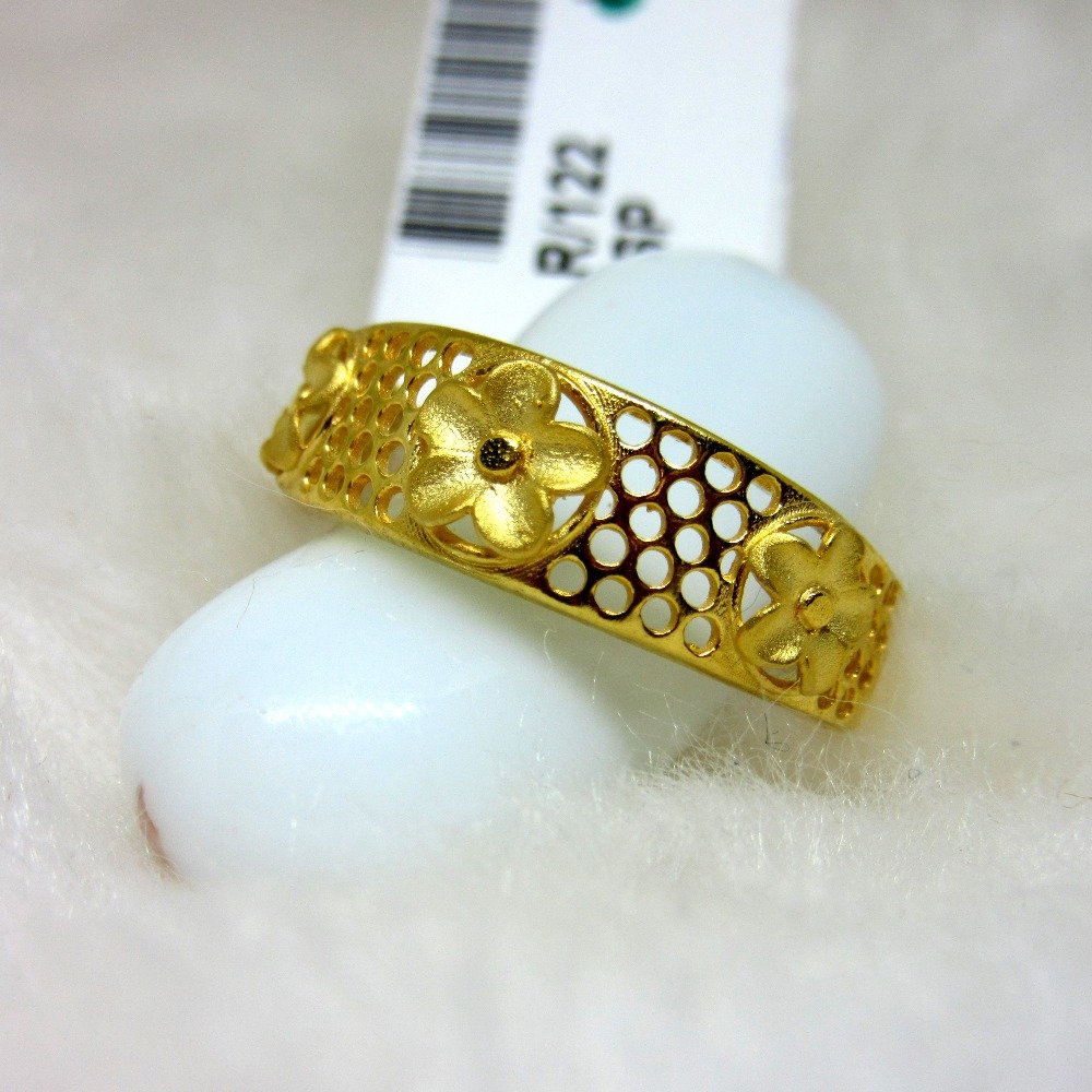 Flower small round carving band  ring