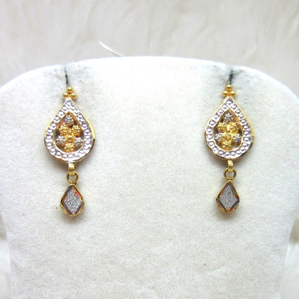 Gold Fancy Earring