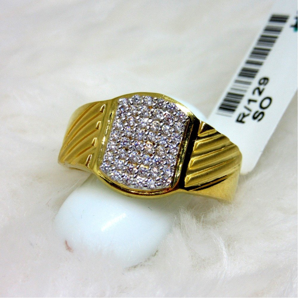 Gold cushion diamond Casting ring