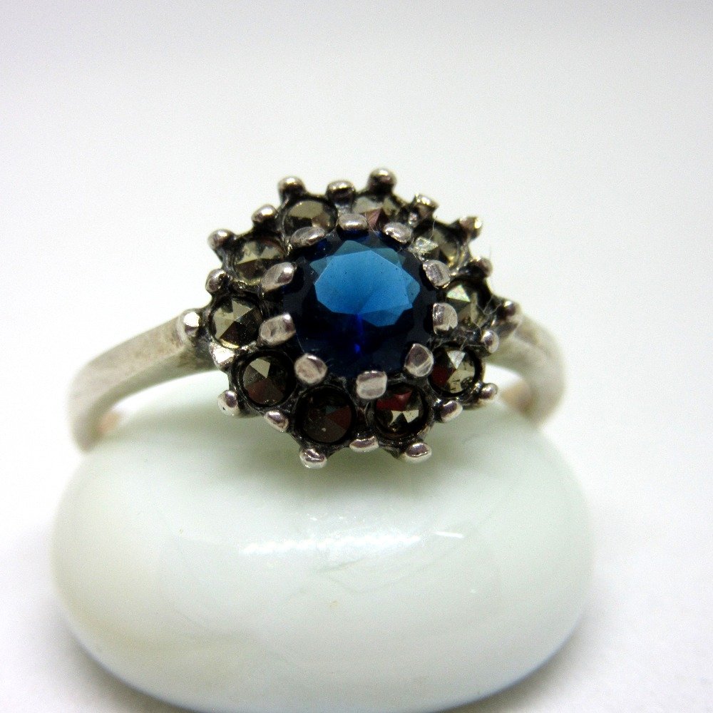 Silver 925 blue stone classic ring sr925-191