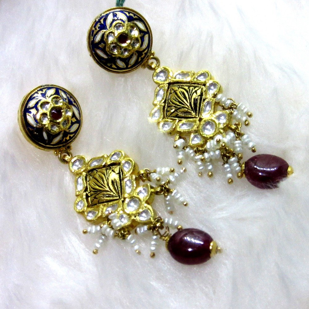 Gold moti mala dokiya cum set with tops