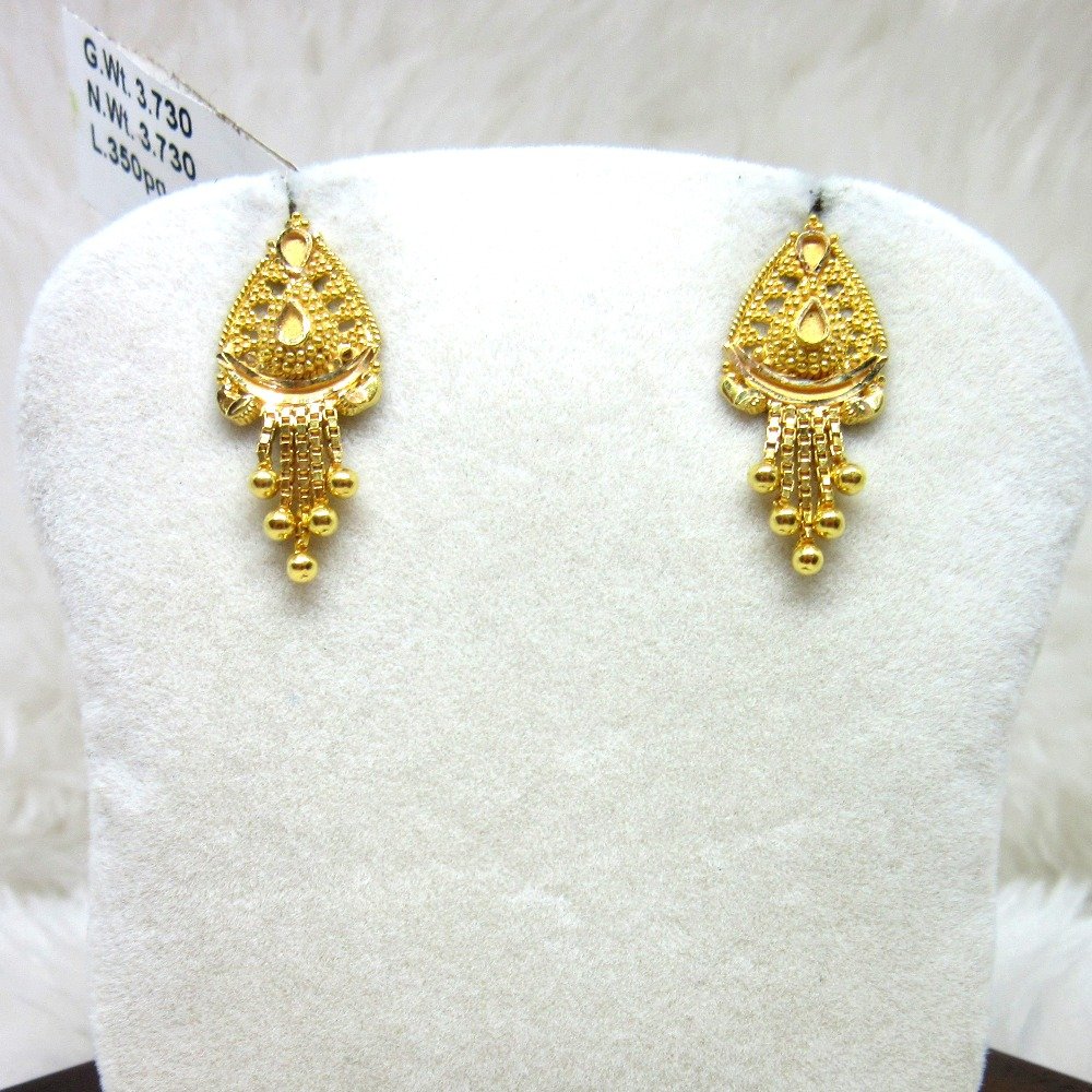 Gold Fancy Rava Earring