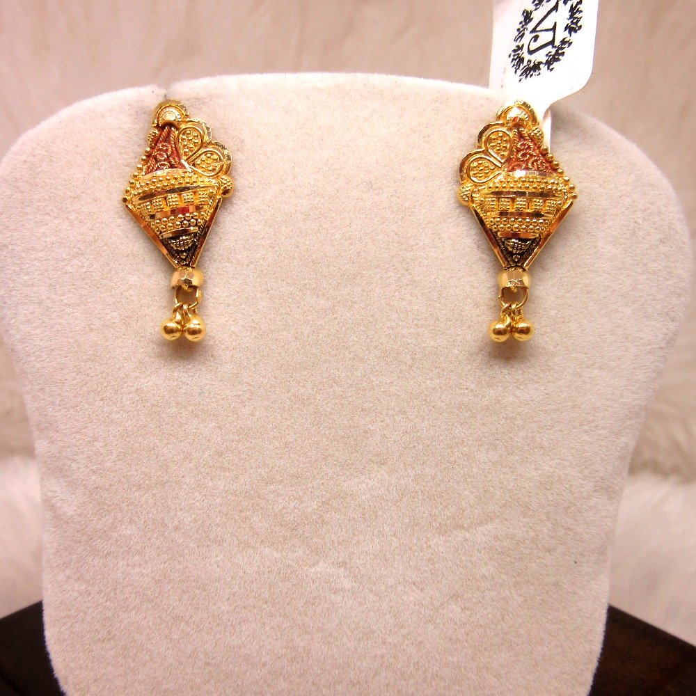 Gold Culcutti Earring