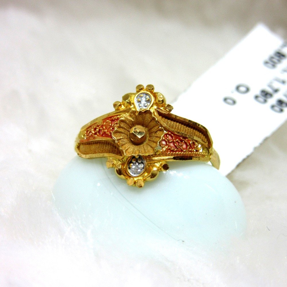 Gold Designer Ladies Ring